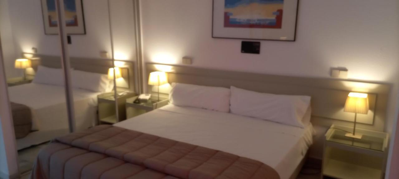 Hospedium Hotel Apartamentos Simon Verde Mairena del Aljarafe Exteriér fotografie