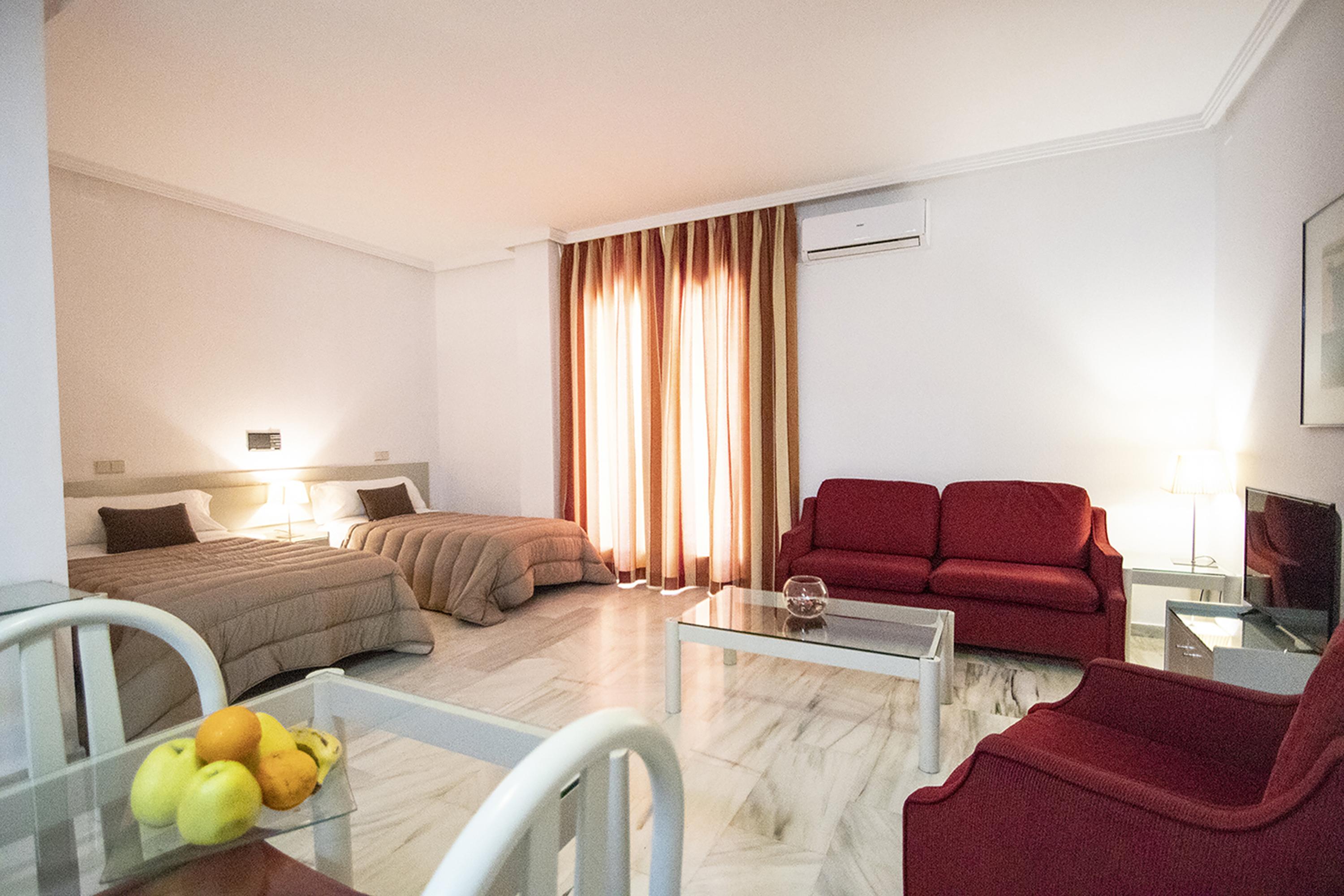 Hospedium Hotel Apartamentos Simon Verde Mairena del Aljarafe Exteriér fotografie
