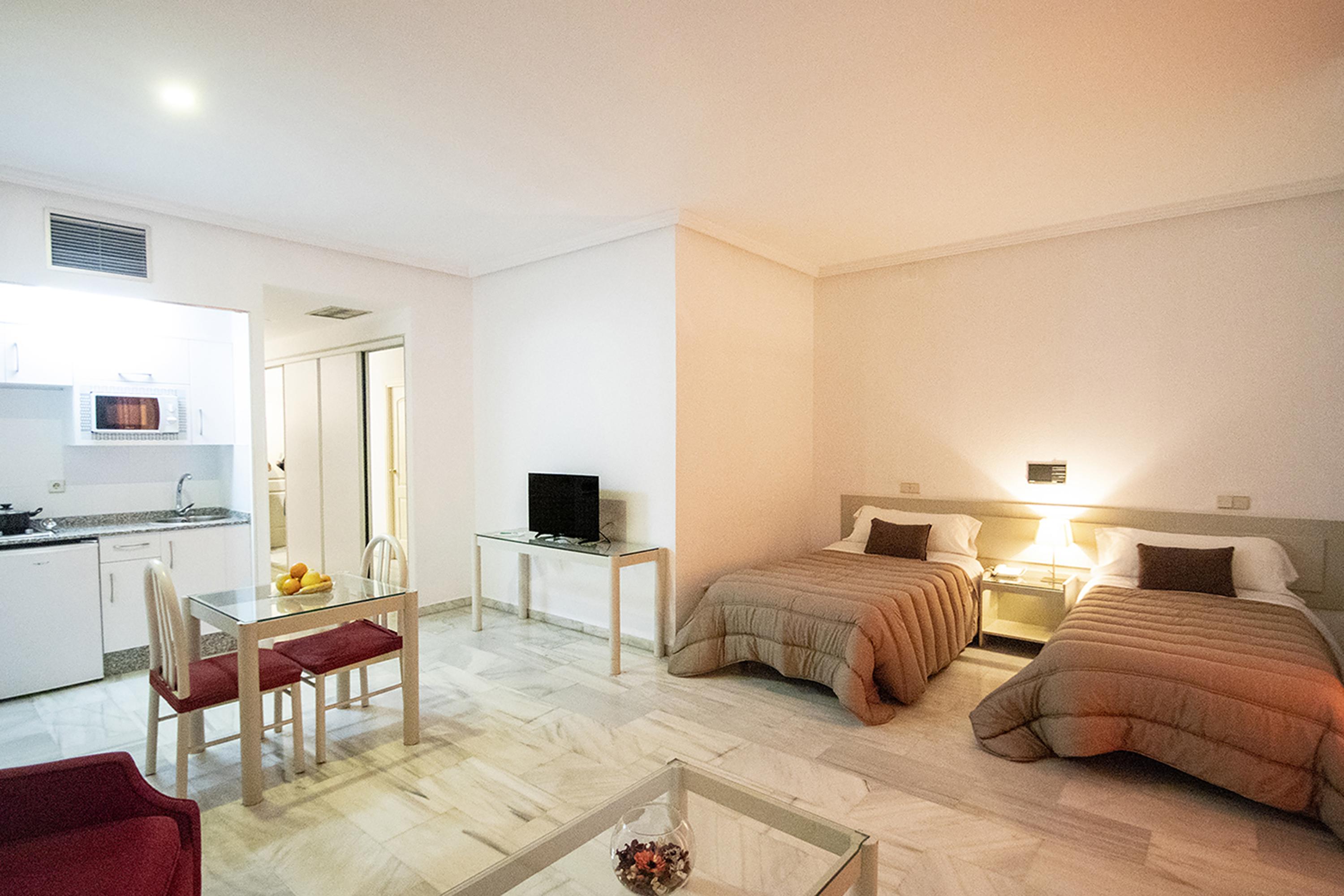 Hospedium Hotel Apartamentos Simon Verde Mairena del Aljarafe Exteriér fotografie