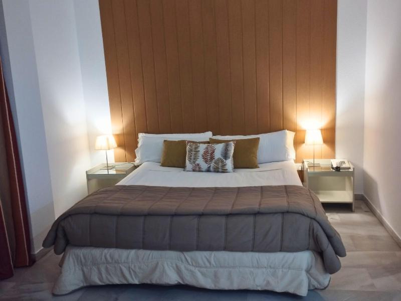 Hospedium Hotel Apartamentos Simon Verde Mairena del Aljarafe Exteriér fotografie