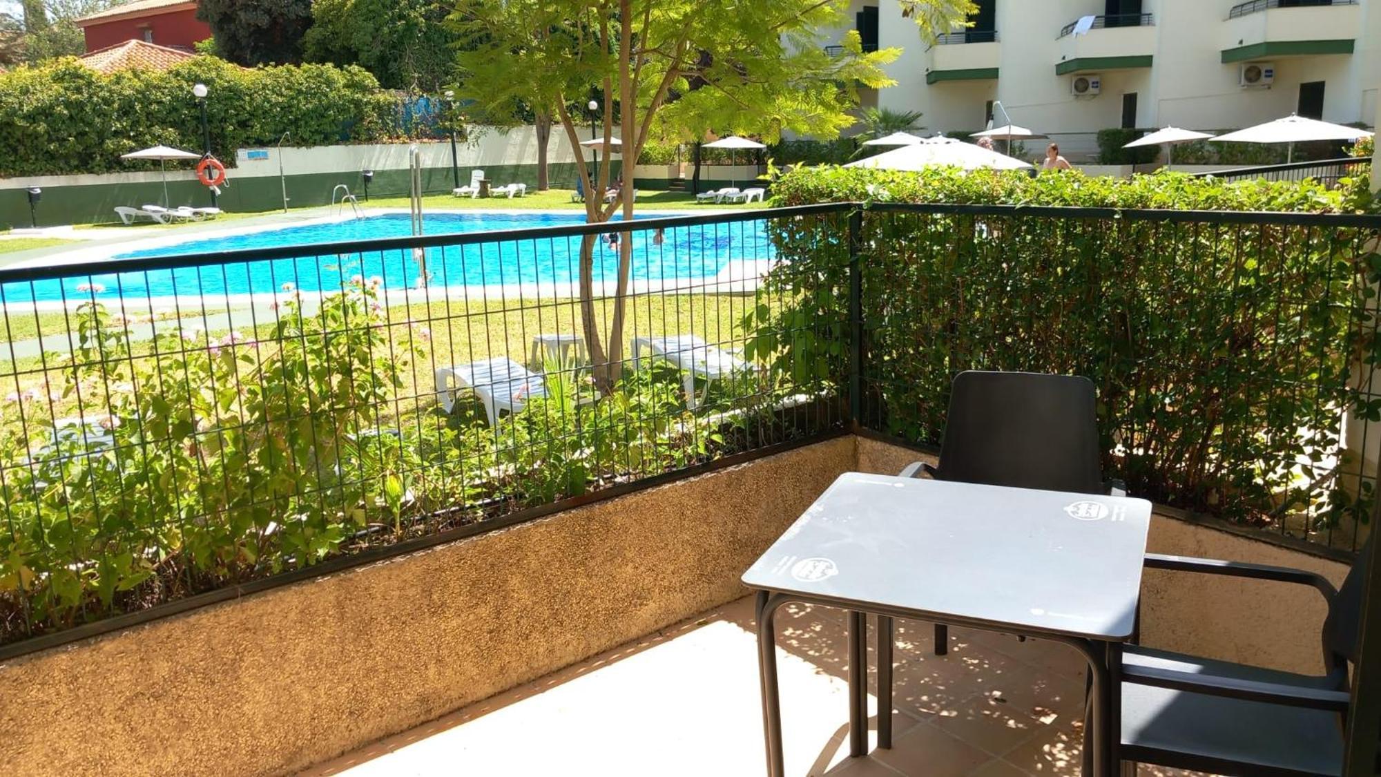 Hospedium Hotel Apartamentos Simon Verde Mairena del Aljarafe Exteriér fotografie